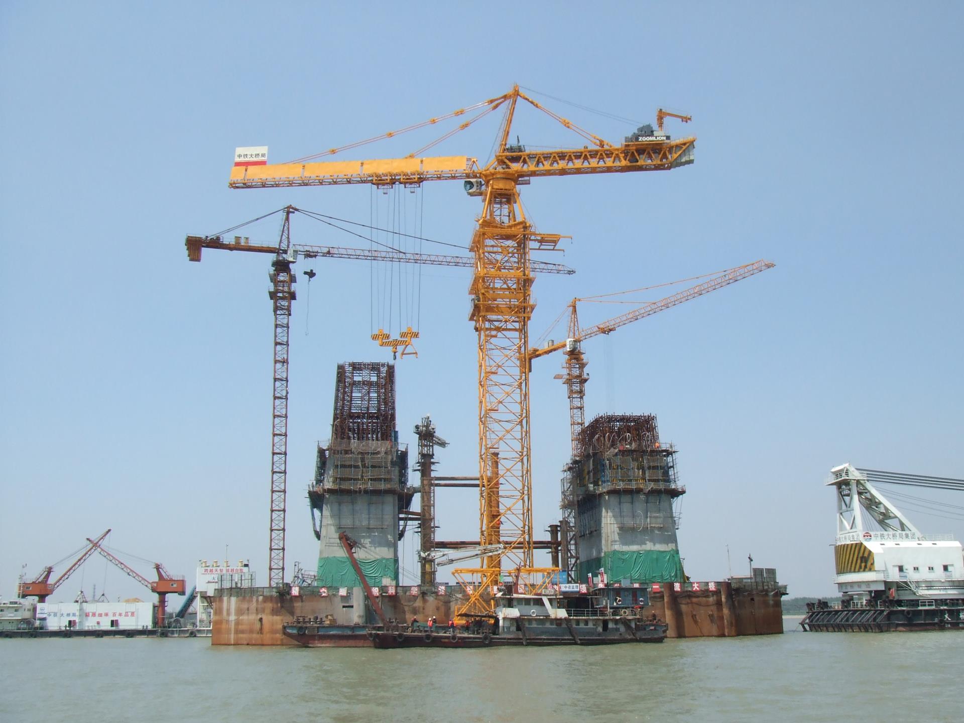 大国重器 中联重科D5200-240超大型锤头塔式起重机解析